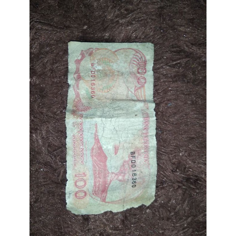 Uang kertas Rp 100