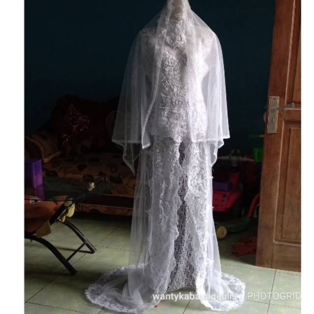 Gaun pengantin kabaya akad ekor murah free kerudung