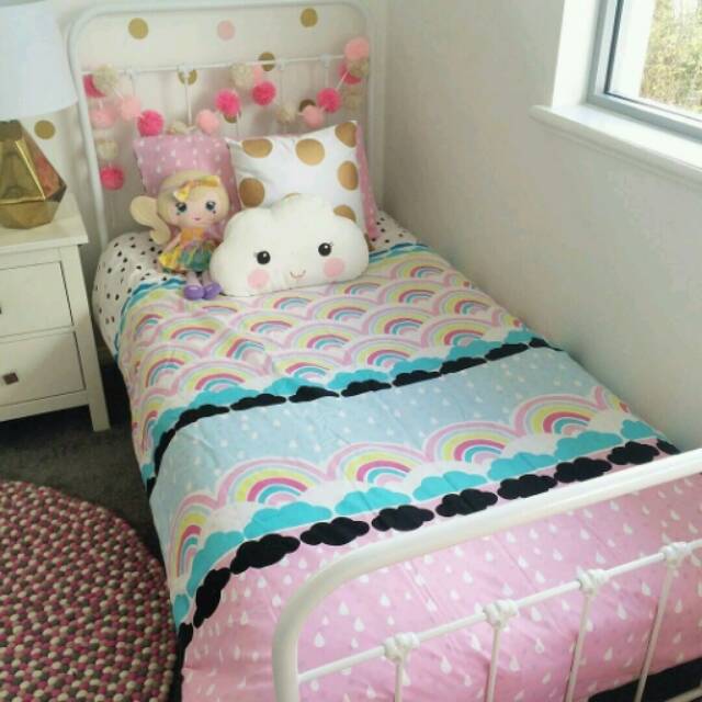 Athaya Sprei HomeMade - Katun Catra Rainbow size 120x200x30cm atas bawah