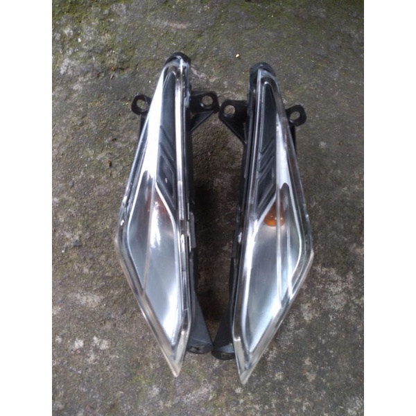 Lampu Sein Sen Riting Reteng Depan Set Kanan Kiri Honda Revo 100 Revo Lama Revo Old