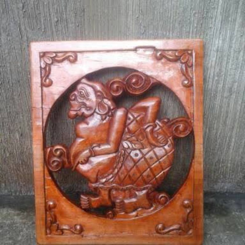 hiasan dinding wayang ukir kayu jati