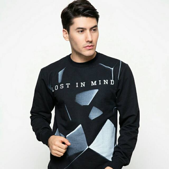 Sweater Details Jumper Pria - Hitam