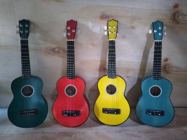 Ukulele/kencrung