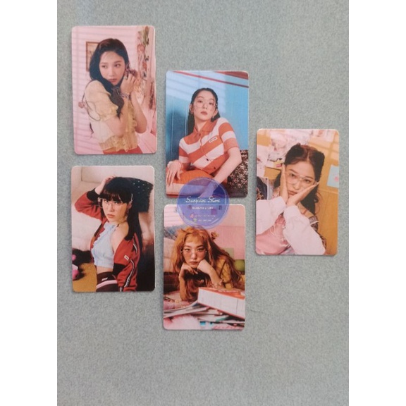 RED VELVET PC/ LOMOCARD QUEENDOM SET