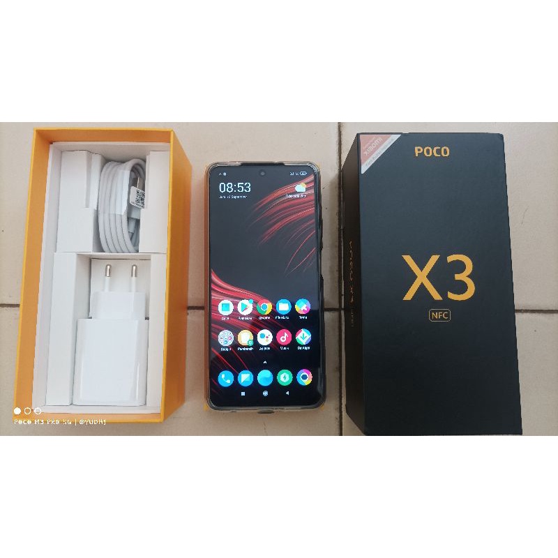 poco x3 nfc 8/128 bekas 95℅