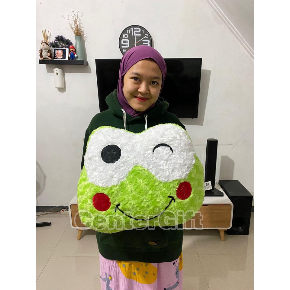 Bantal Karakter Kepala Hello Kitty Doraemon Keropi Bulat Snail 45CM