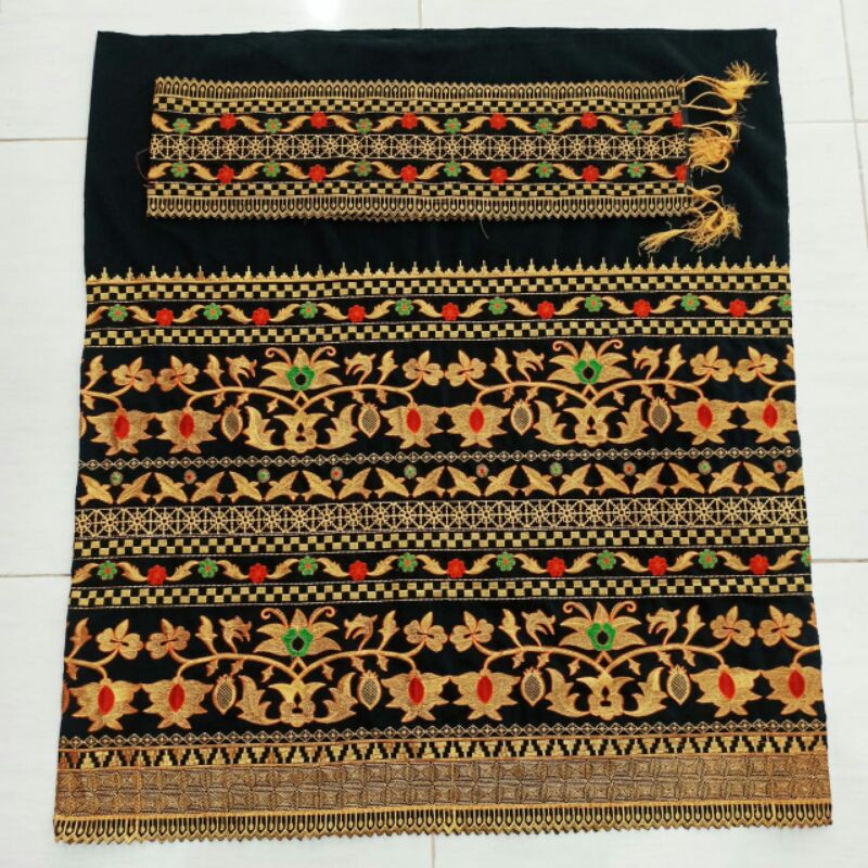 Jual Tapis Bordir Kain Songket Khas Lampung Set Sarung Selendang Shopee Indonesia