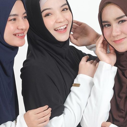 Gerai Aliyah | Bergo Kalila // bergo instan // bergo daily // bergo jersey // bergo daily jersey-Black