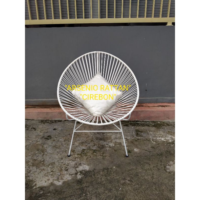 Kursi Teras Rangka Besi Anyaman Sintetis Putih Super Dilengkapi Cushion