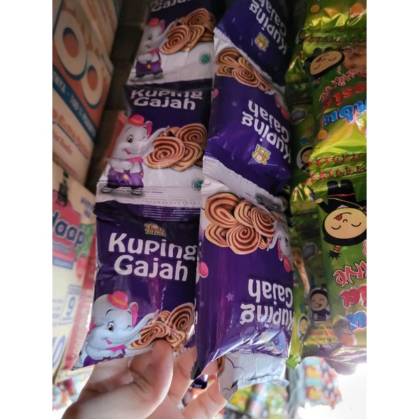 

snack kuping gajah snack jadul makanan ringan kuping gajah top time isi 10pcs