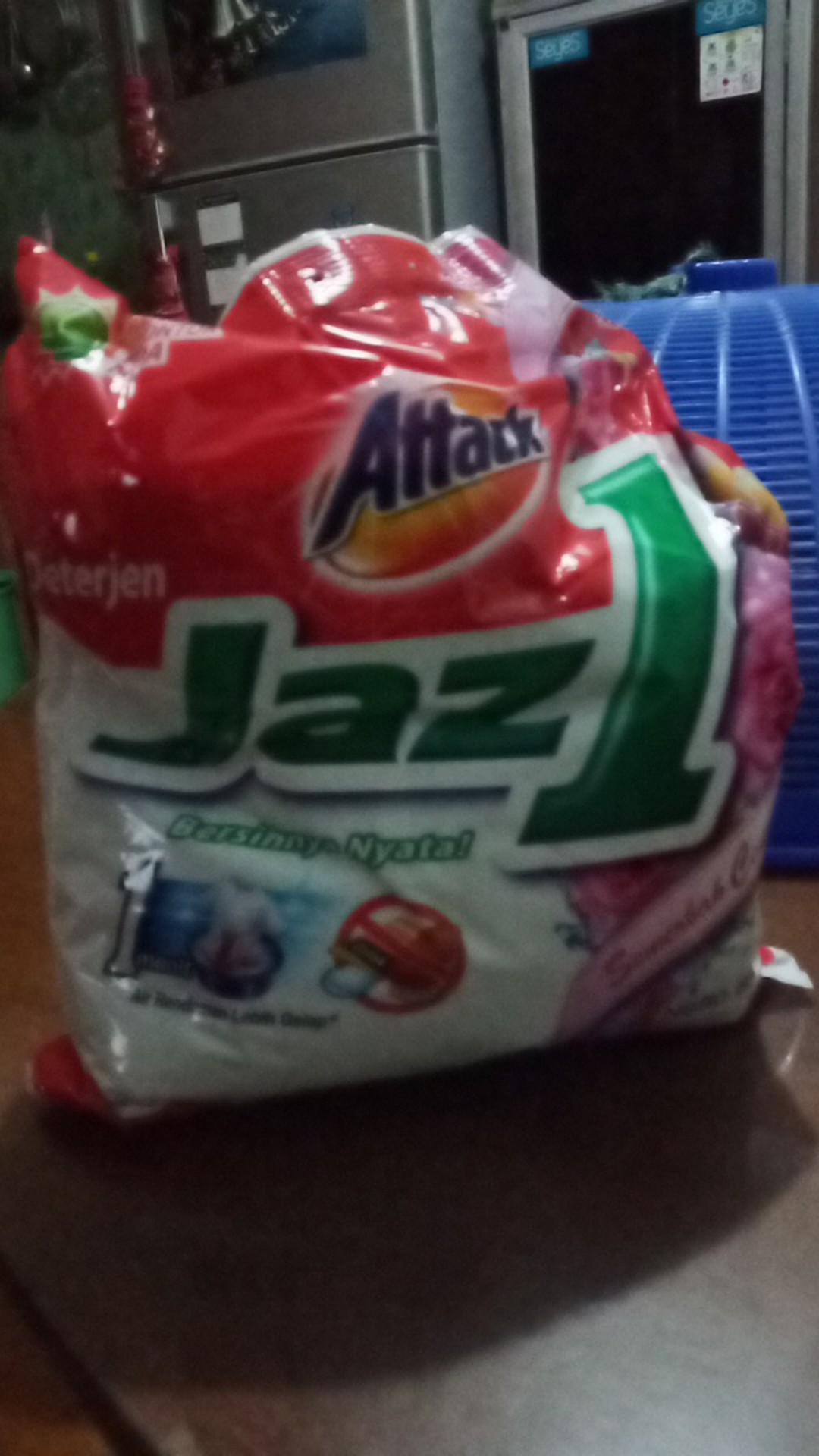 Attack Jaz1 Detergent Semerbak Cinta | Pesona Segar 850g