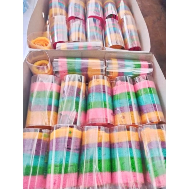 

Rainbow cake roll isi 25pc