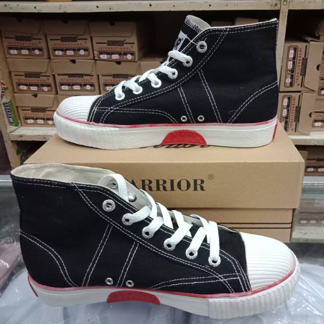 Sepatu Sekolah Warrior Hitam Putih Original Tinggi - HARGA MURAH