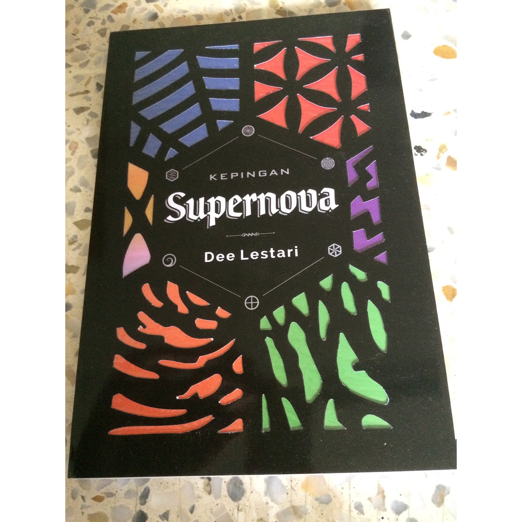 Kepingan Supernova - Dee Lestari