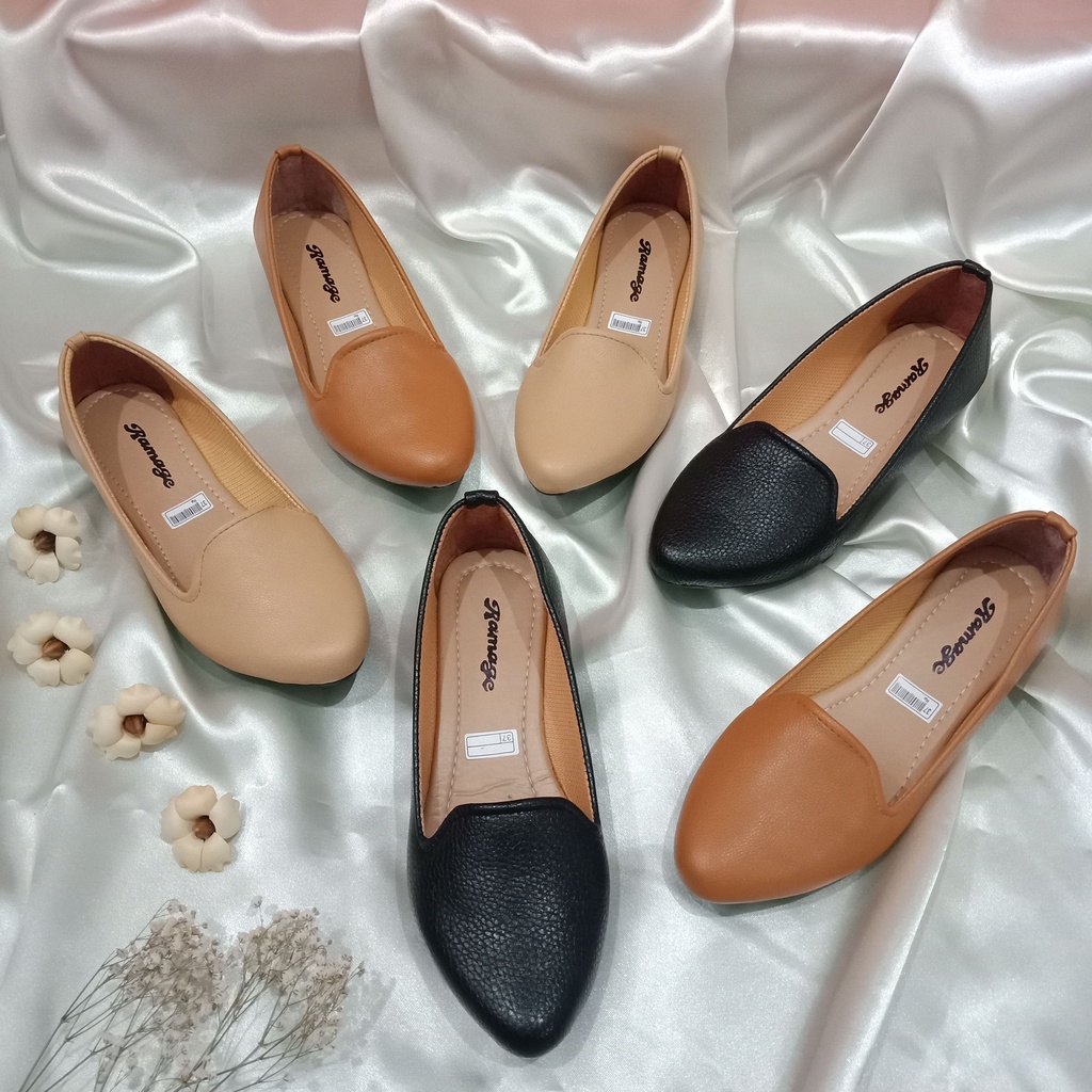 PROMO SALE !!! Flat Shoes Sepatu Wanita Polos Elegant Sol Karet Lentur HS-02