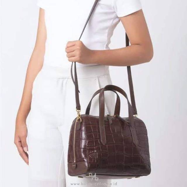 Tas wanita merk Fossil