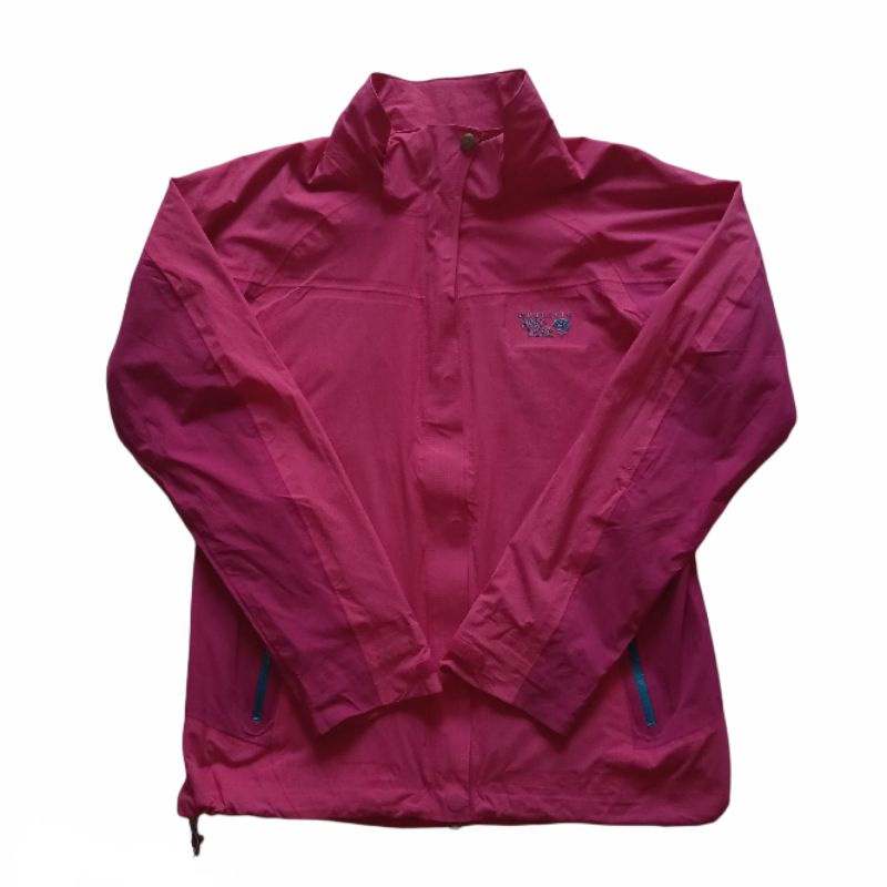 MOUNTAIN HARDWEAR Dry-Q second