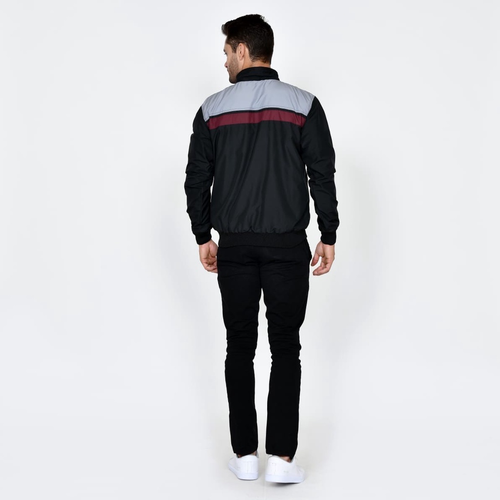 Jaket Parasut Pria Outdoor Running Olahraga Sport Winbreakers Premium