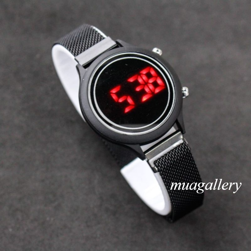 Jam Tangan Wanita LED Digital Circle Convex Rantai Magnet Mesh TERBARU