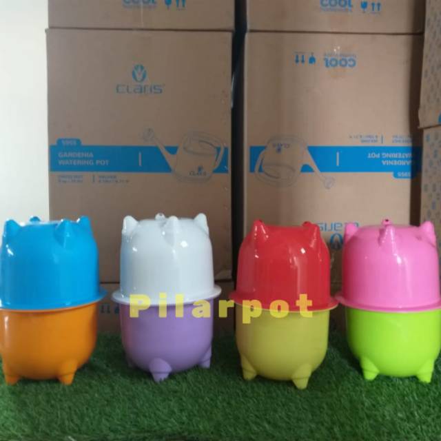 Pot bunga panda warna warni 21cm (fullcolour)