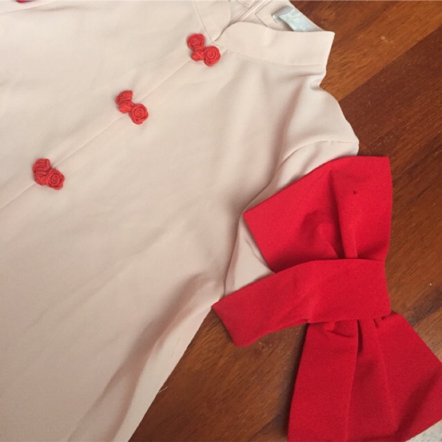 PRELOVED JOLIE CLOTHING Yara Dress Peach size L