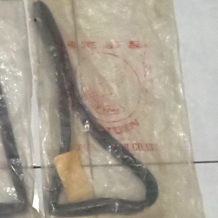 Karet Kaca Segitiga Pintu Honda TN-360 TN360 TN-1 TN-3 TN-5 - KANAN RH