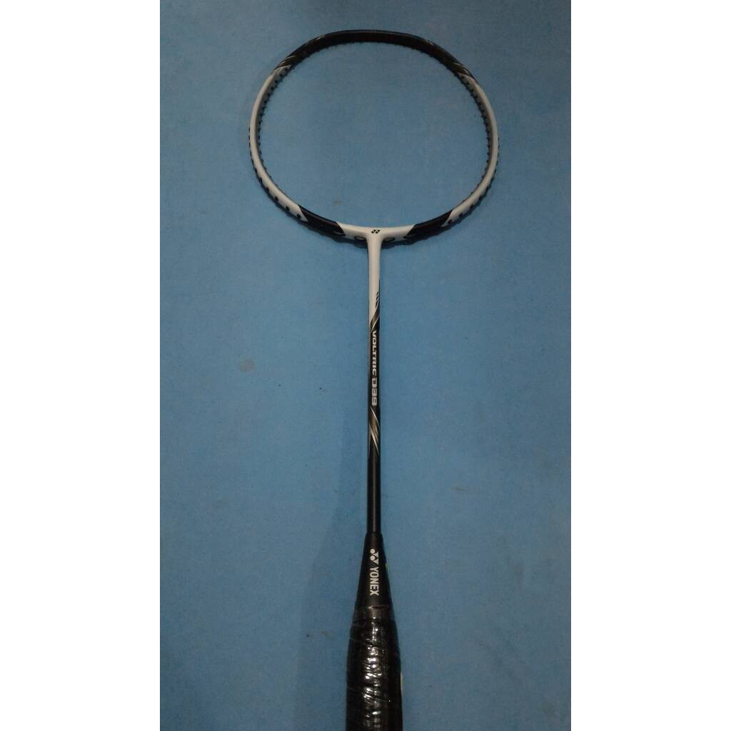 Raket Bulutangkis Terbaru Raket YONEX original murah