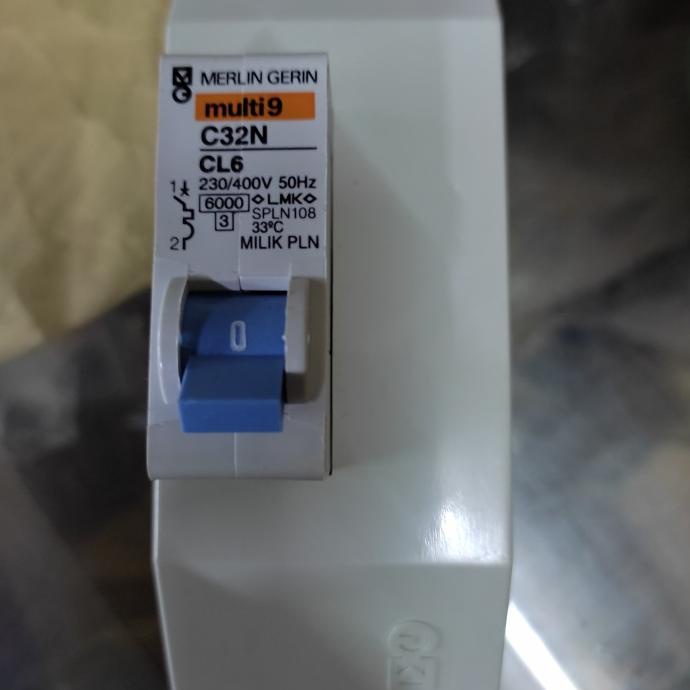 Box Mcb +Mcb 6A Merlin Gerin Ori