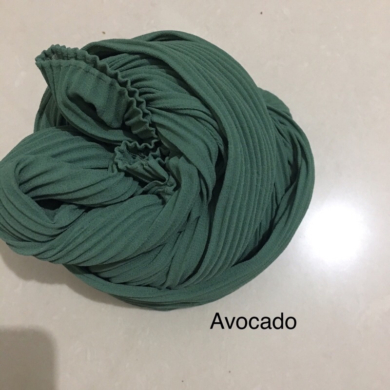 [TANPA GARIS TENGAH] FULL PLISKET PASHMINA pashmina plisket ceruty babydoll pasmina plisket-Avocado