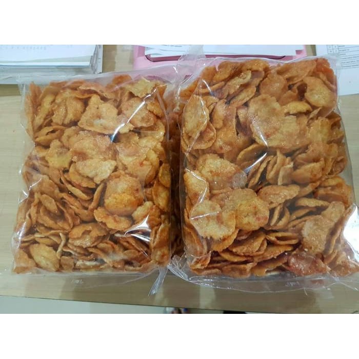 

emping melinjo pedes manis.. dijamin pasti pesan lagi!! yummmyyy