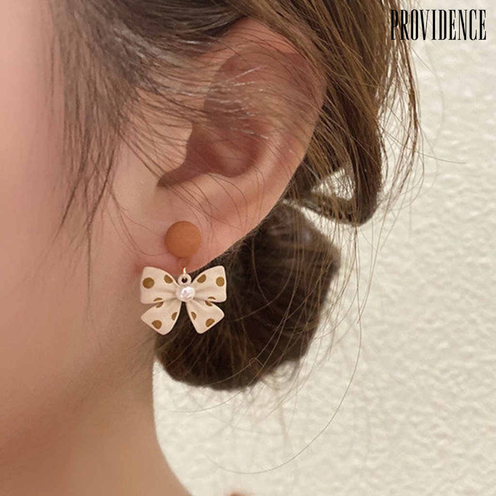 Providence 1 Pasang Anting Tusuk Gantung Bahan Alloy Desain Pita Hias Mutiara Imitasi Untuk Wanita