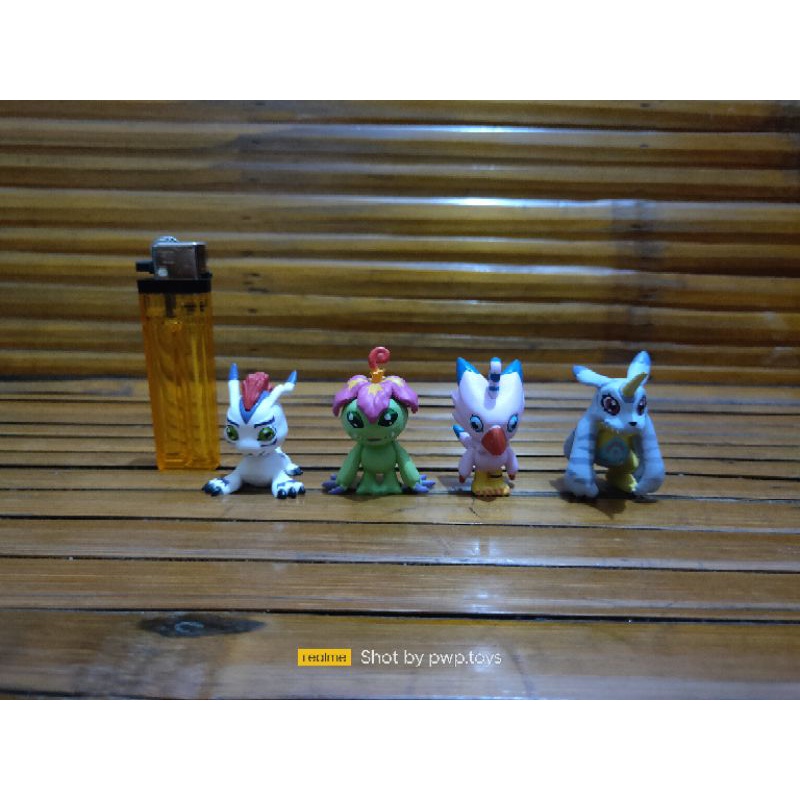 Mainan Digimon SET