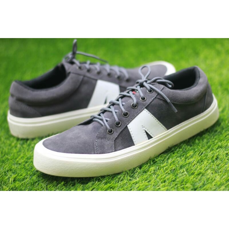 SEPATU BLACK MASTER ORIGINAL - Sepatu Sneakers Pria Dewasa Kulit Suede Leather Men Casual Santai Hangout Gaya Terbaru Murah