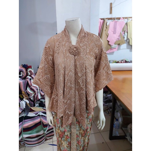Kebaya floy KIMONO BROKAT standar jumbo glitter full furing busui KeroncongBusana-Mocca
