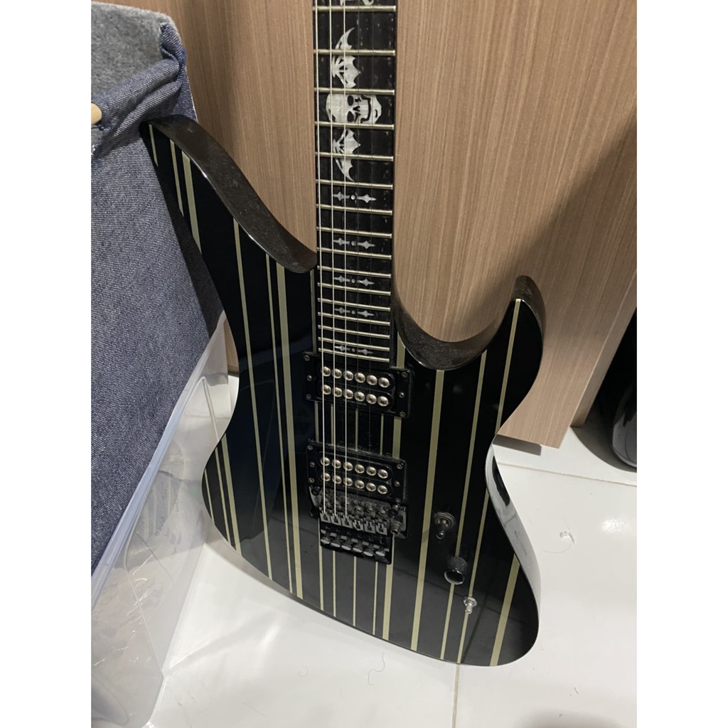 Gitar Schecter Synyster Gates Custom Series Made in Korea Original (Second)