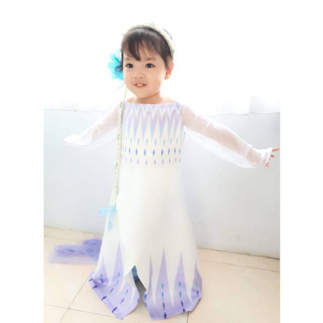Elsa Frozen 2 white dress