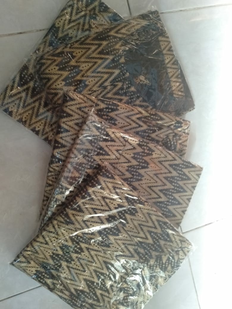 Baju Batik Couple Keluarga Wayang Prada / Batik Kondangan Terbaru / Batik Keluarga Sarimbit 2021