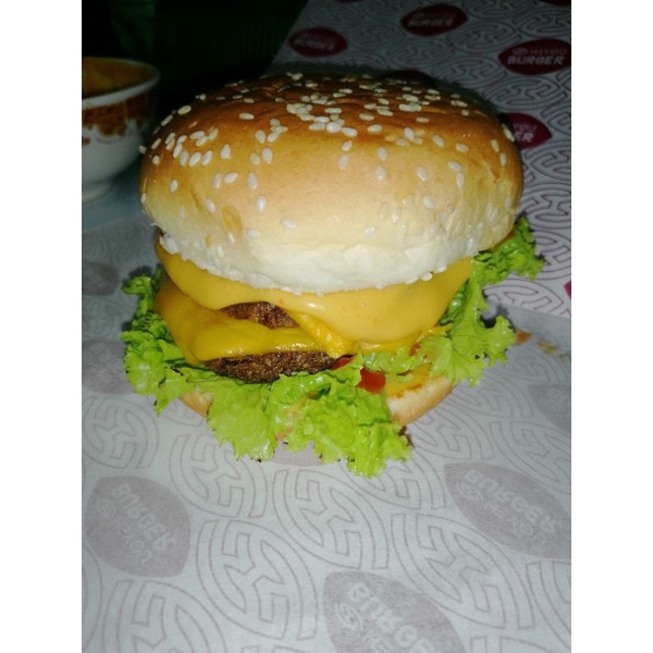 

Burger double cheese +double beef