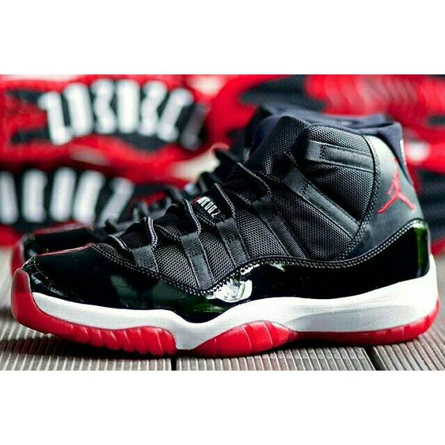Air Jordan 11 Retro Bred