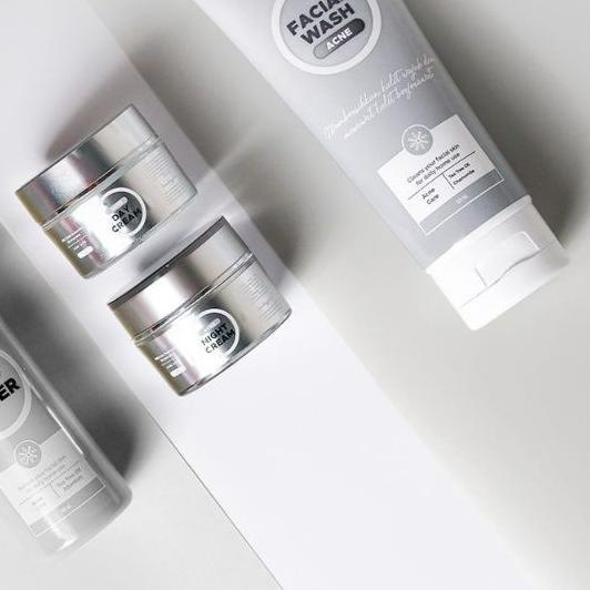 BENING SKINCARE DR OKY PRATAMA PAKET ACNE/BENINGS CLINIC/BENING SKINCARE/PAKET KECANTIKAN