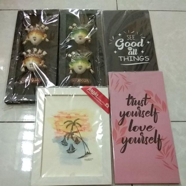 Lukisan Dekorasi Hiasan Dinding Pajangan Kamar Rumah Ruangan Poster Motivasi