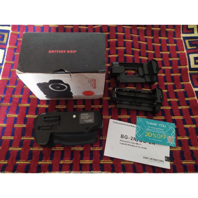 Baterai Grip Nikon D7100 / D7200 Merk Andoer BG-2N bagus bukan Mb-D15 Vertikal Grip Battery Grip