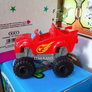 Dijual Mainan cowok  boneka figure mobil blaze the monster 