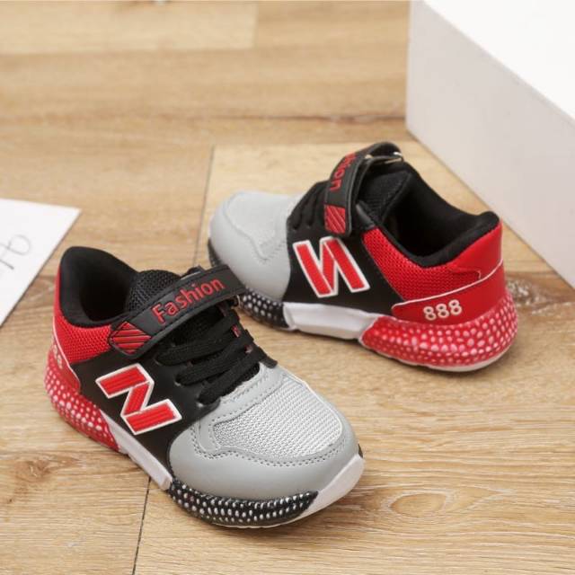 Sepatu anak saint Laurent newbalance