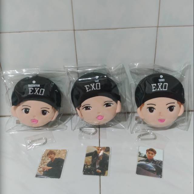 READY STOCK - OFFICIAL EXO CHARACTER POUCH (DAMAGE PHOTOCARD / PC) - SM ENTERTAINMENT - LAY
