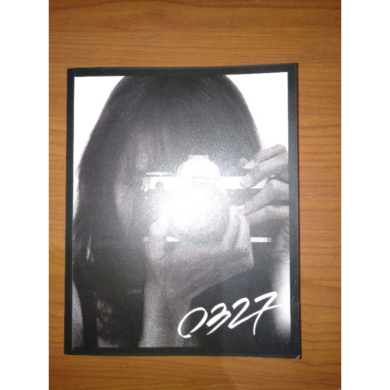 LISA Photobook 0327 vol. 1