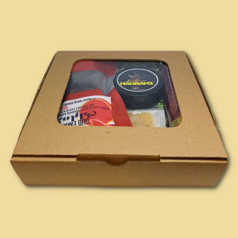 paket hemat/ hampers/ kado ultah/ souvenir / parfum arab / buhur/ parfum sholat/ aroma teraphy/ air 