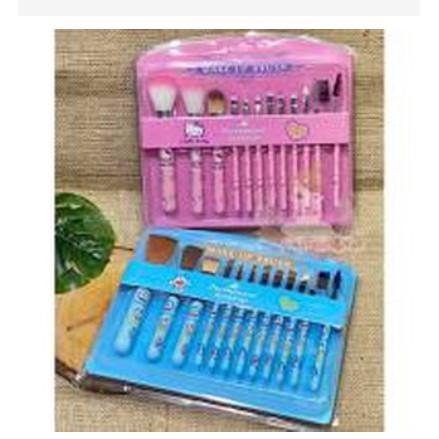 KUAS SET / BRUSH / MAKEUP SET HELLO KITTY & DORAEMON ISI 12