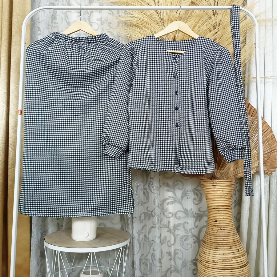 AILATU PARVEEN SET BAJU ROK KOTAK BUSUI CARLINA