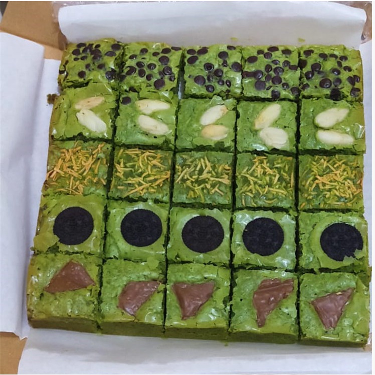

Green Tea Brownies Surabaya